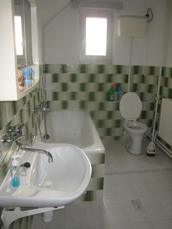 Apartman Eva Crhov Exterior photo
